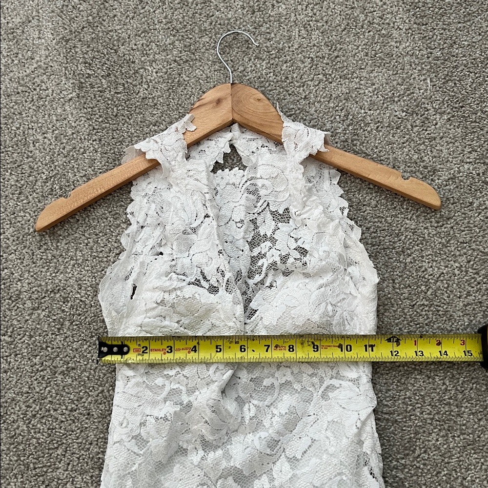 Grace Loves Lace Wedding Dress (1) - Picture 9 of 14